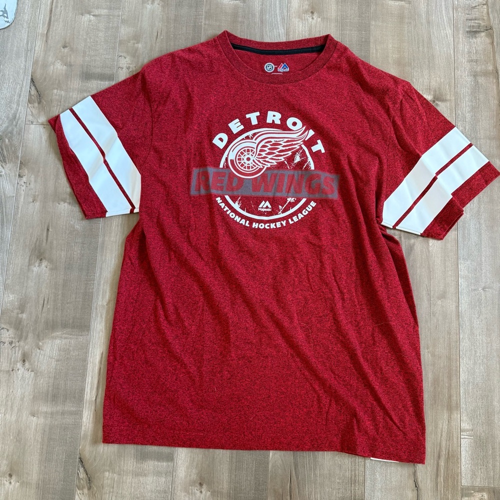 NHL Detroit Red Wings Majestic Short Sleeve Shirt Men XL‎ Red Hockey